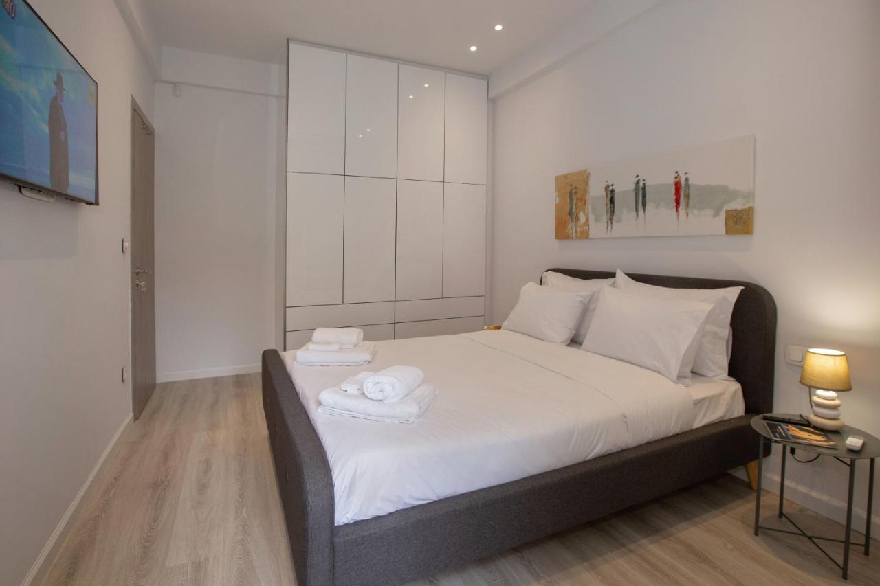 Niovi Cozy Home Атина Екстериор снимка